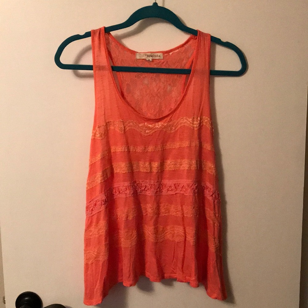 Size medium coral tank